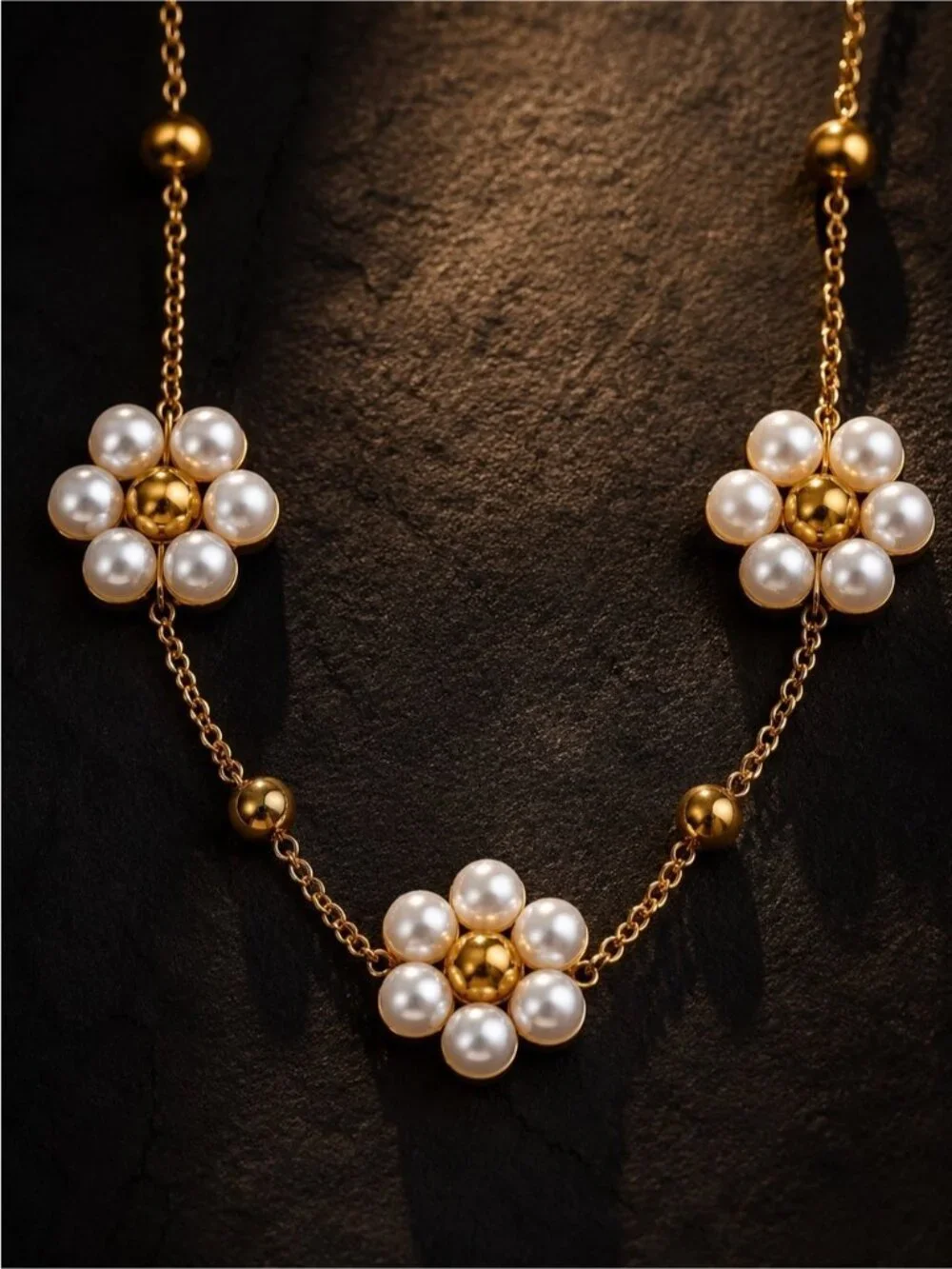Gold plated and White Pearl Flower Necklace